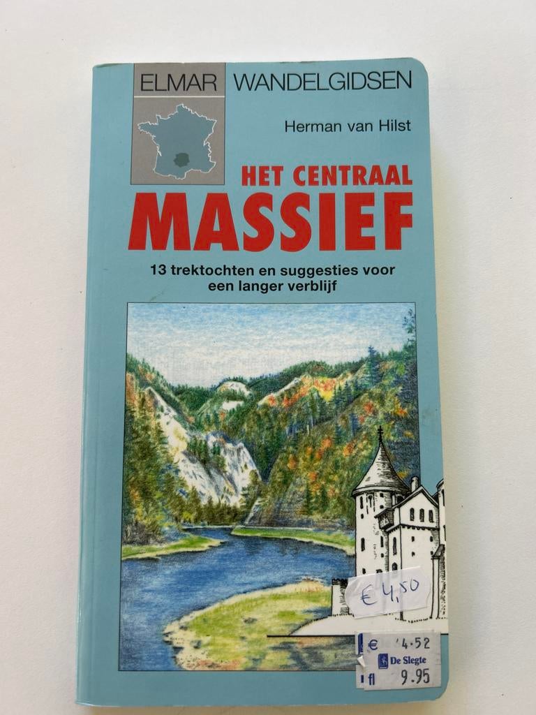 Wandelgids Het Centraal Massief - Elmar Wandelgidsen, Boeken, Fiets- of Wandelgids, Europa, Ophalen of Verzenden, Gelezen