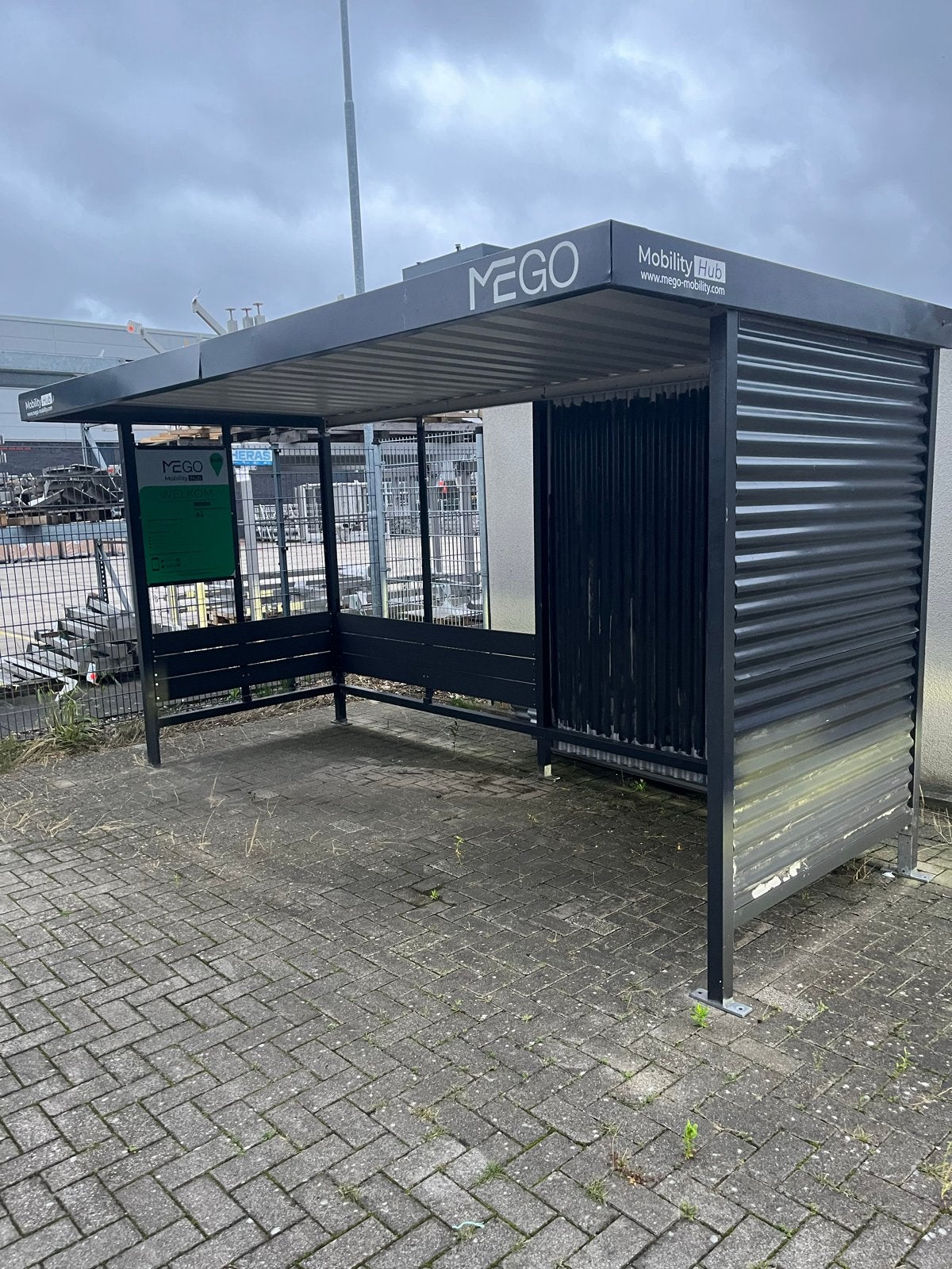Metalen overkapping / fietsenstalling – 451 x 215 cm, Ophalen, Gebruikt, Overige typen