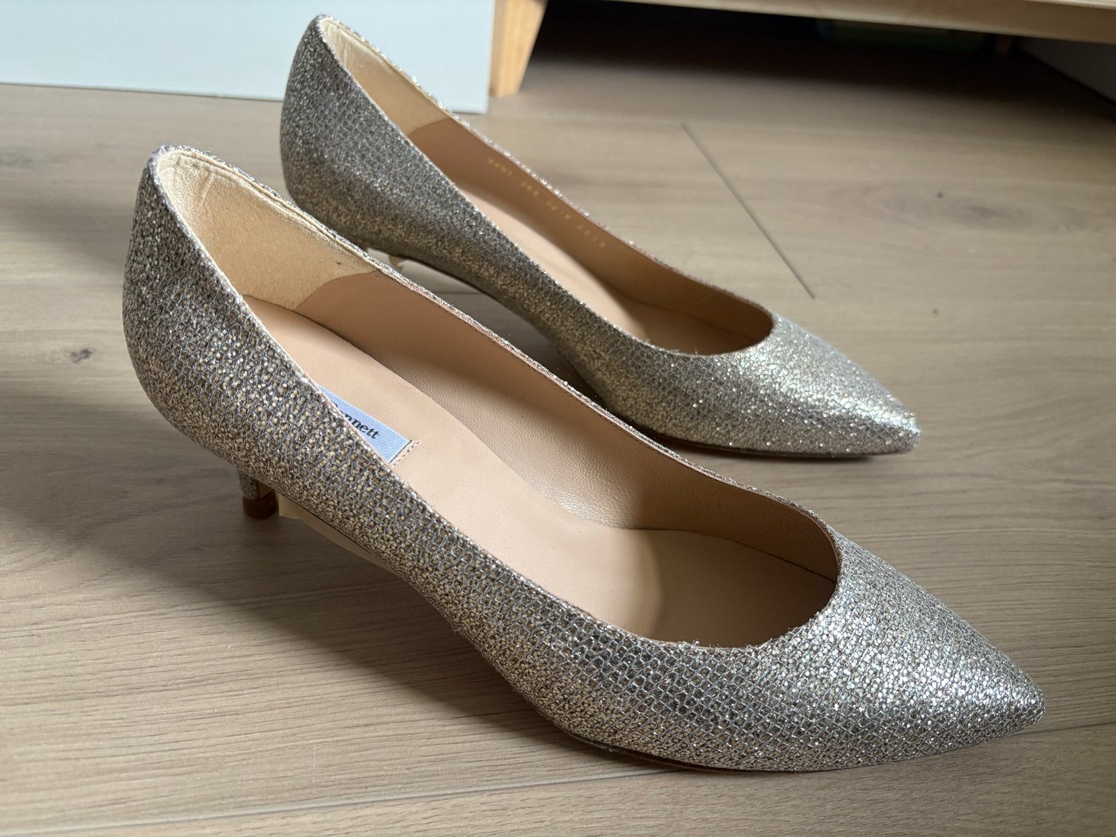 L.K. Bennett Audrey Glitter Pumps - Nieuw, Maat 38.5, Ophalen of Verzenden, Nieuw, Overige kleuren, Pumps