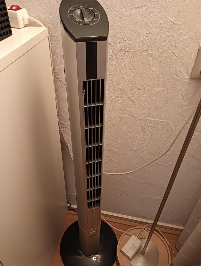 Stijlvolle Bestron Torenventilator - Zilver/Zwart, Ophalen, Gebruikt, Torenventilator