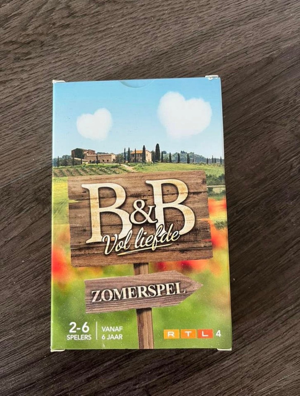Kaartspel B&B vol liefde, Vijf spelers of meer, Ophalen of Verzenden, Nieuw