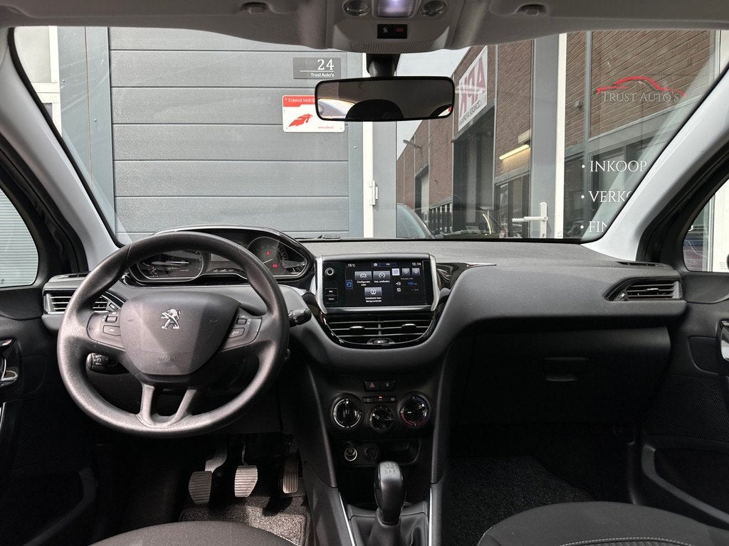 Peugeot 208 1.2 PureTech Blue Lion|Nap|Pdc|Cruise|carplay|Na, Voorwielaandrijving, Gebruikt, 1199 cc, 23 km/l
