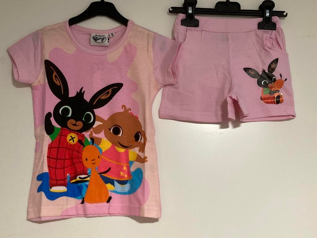 Nieuw setje / shortama / pyjama konijntje bing maat 116, Ophalen of Verzenden, Nieuw, Meisje, Setje