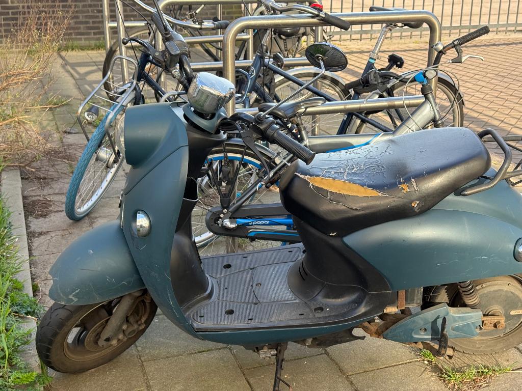 elektrische scooter, Fietsen en Brommers, Brommeronderdelen | Scooters, Ophalen, Gebruikt, Overige typen, Overige merken