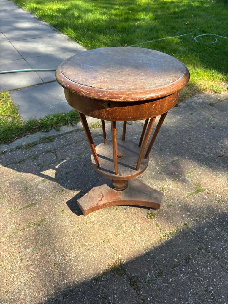 Antieke houten naaidoos op standaard - Vintage, Antiek en Kunst, Ophalen of Verzenden