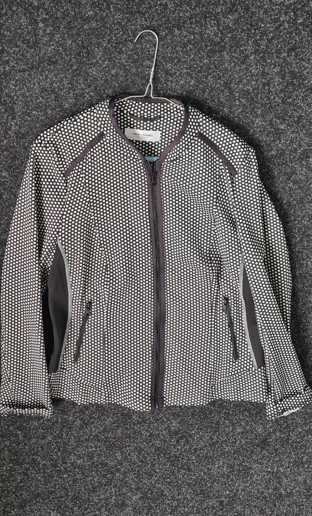 Gerry Weber jasje Mt 40 z.g.a.n !!, Maat 38/40 (M), Zwart, Ophalen of Verzenden, Zo goed als nieuw