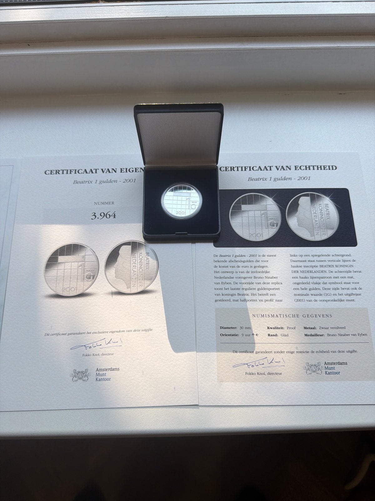 Beatrix 1 gulden - 2001 replica in cassette, Ophalen of Verzenden, Koningin Beatrix, 1 gulden, Losse munt