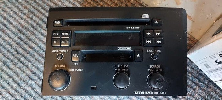 Volvo HU-603 Autoradio CD-speler volvo V70, Ophalen, Gebruikt