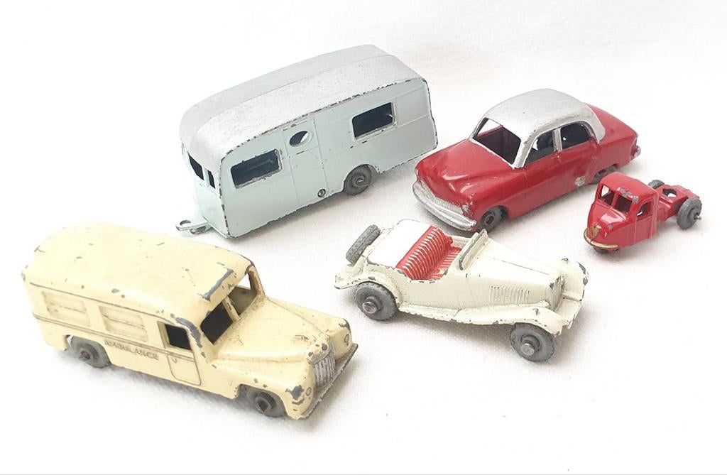 Matchbox Lesney Daimler Mercedes Ford Caravan etc opknappers, Ophalen of Verzenden, Gebruikt, Auto, Matchbox