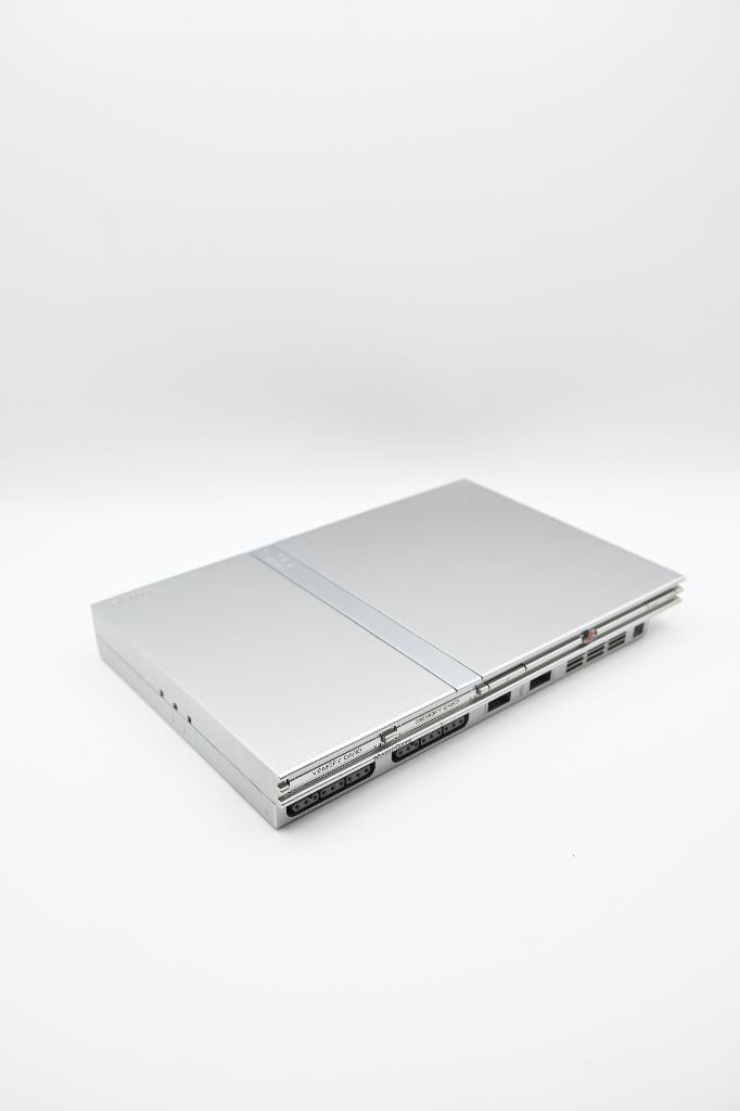Playstation 2 Slim Zilver + 1 Controller