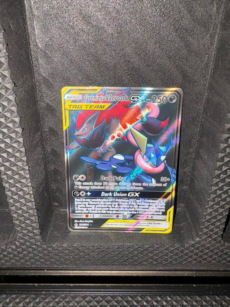 Greninja & Zoroark GX Tag Team Pokémon Kaart, Ophalen of Verzenden, Zo goed als nieuw, Losse kaart