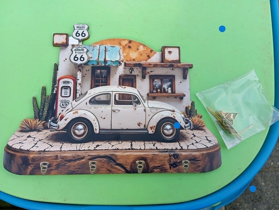 VW Kever Statue sleutelrekje [ Volkswagen ], Verzenden, Zo goed als nieuw, Auto's