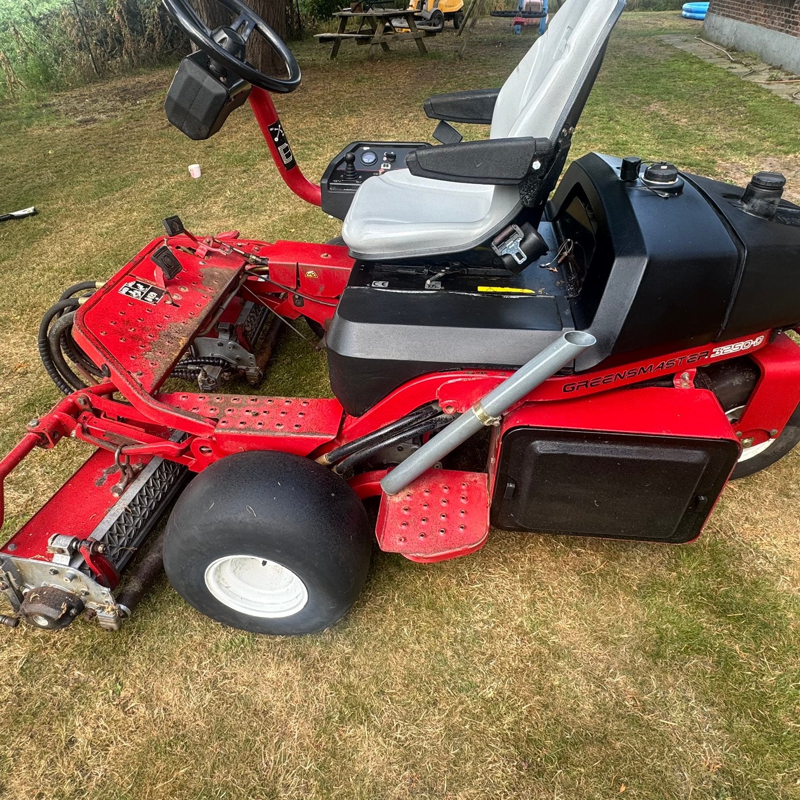 Toro greenmaster 3250-D, Ophalen of Verzenden, Zo goed als nieuw