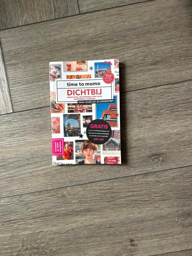 Time to Momo Dichtbij: Stedentrip Gids Benelux, Overige merken, Ophalen of Verzenden, Zo goed als nieuw, Reisgids of -boek