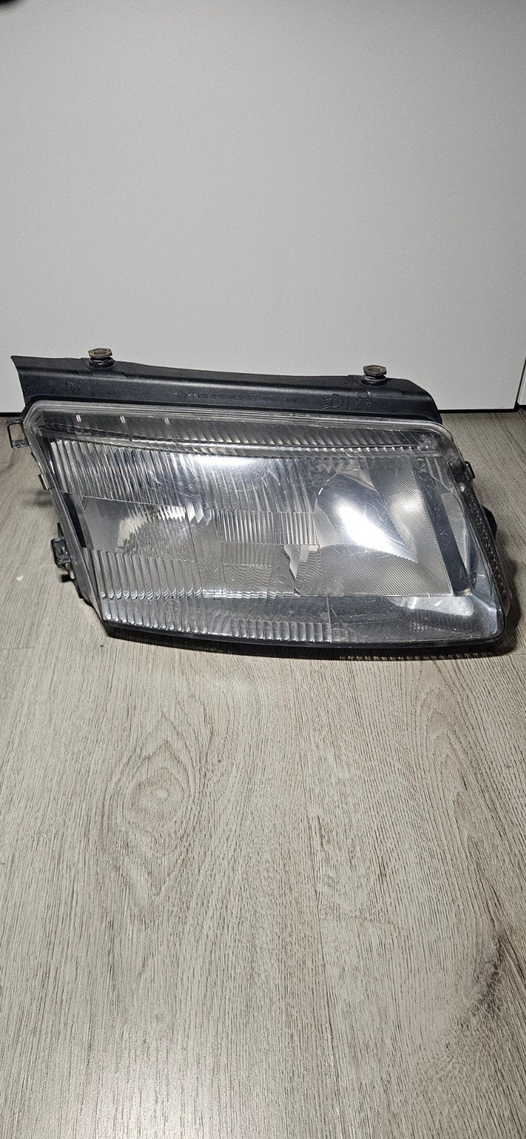 Recht Hella koplicht VW Passat B5, Ophalen of Verzenden, Volkswagen