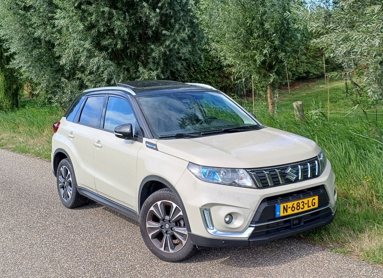Suzuki Vitara 1.4 Boosterjet (turbo)4x4 | Autm | Facelift, Auto's, Suzuki, 1195 kg, Zwart, Bruin, 400 kg