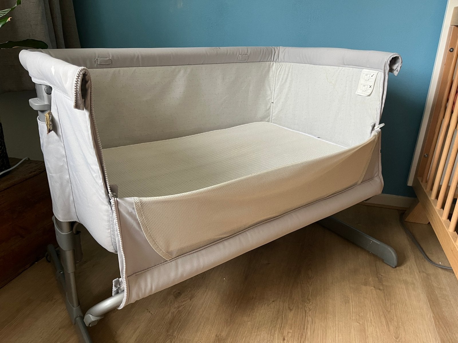 Chicco co-sleeper + aerosleep matras topper, Kinderen en Baby's, Babywiegjes en Ledikanten, Ophalen, Zo goed als nieuw, Wieg