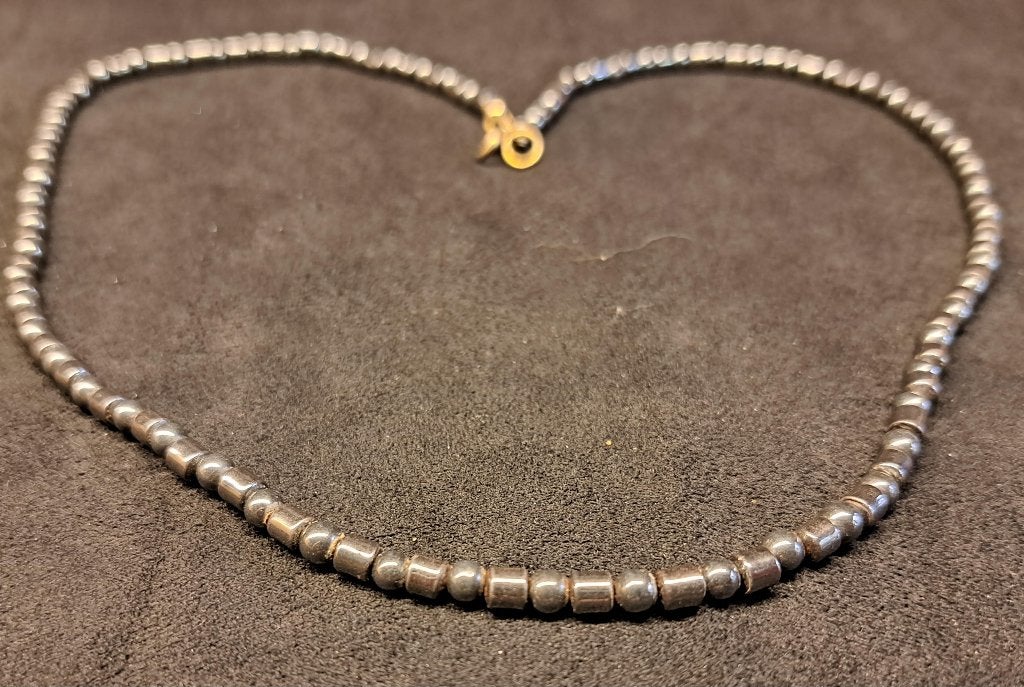 Leuke ketting van hematiet, Sieraden, Tassen en Uiterlijk, Kettingen, Verzenden, Zwart, Nieuw, Steen of Mineraal