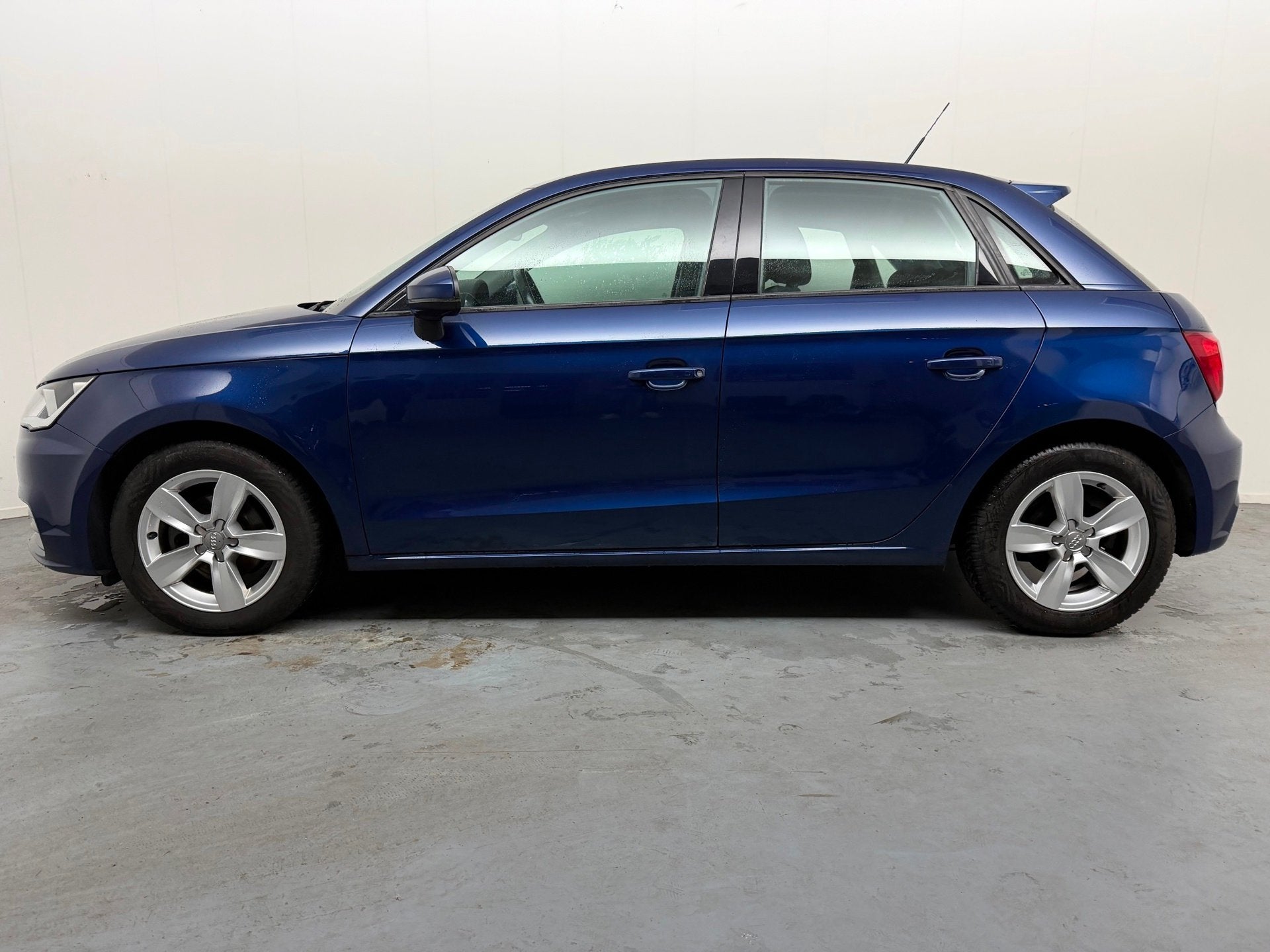 Audi A1 Sportback 1.0 TFSI Pro Line # Airco # Lmv # Cuise Co, Voorwielaandrijving, Euro 6, 95 pk, 999 cc