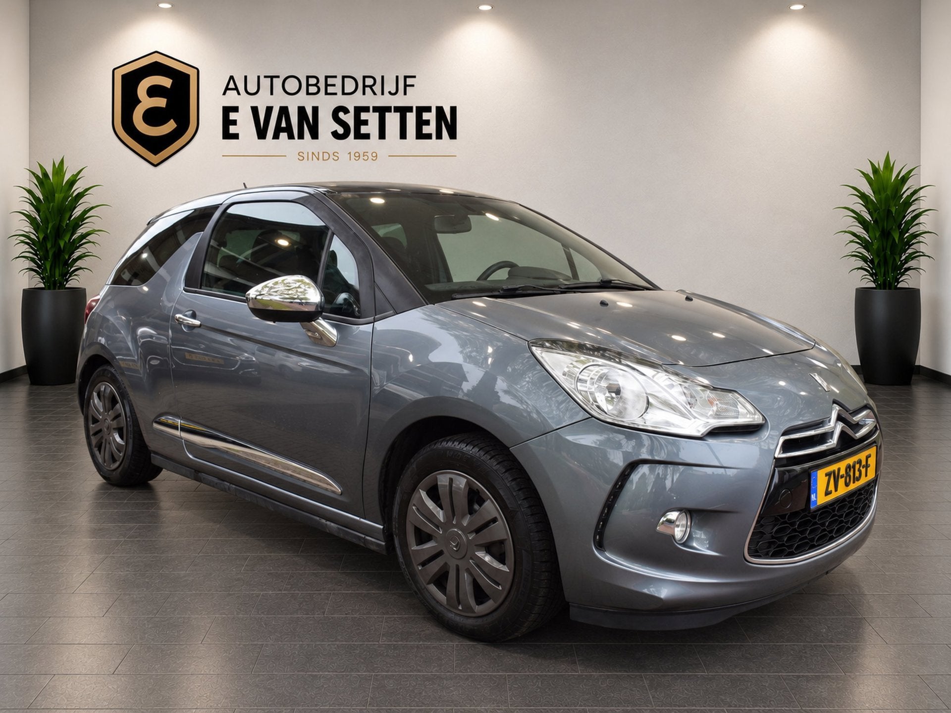 Citroen DS3 1.6 Sport Chic Leer/Cruise, 15 km/l, Gebruikt, Zwart, 49 €/maand