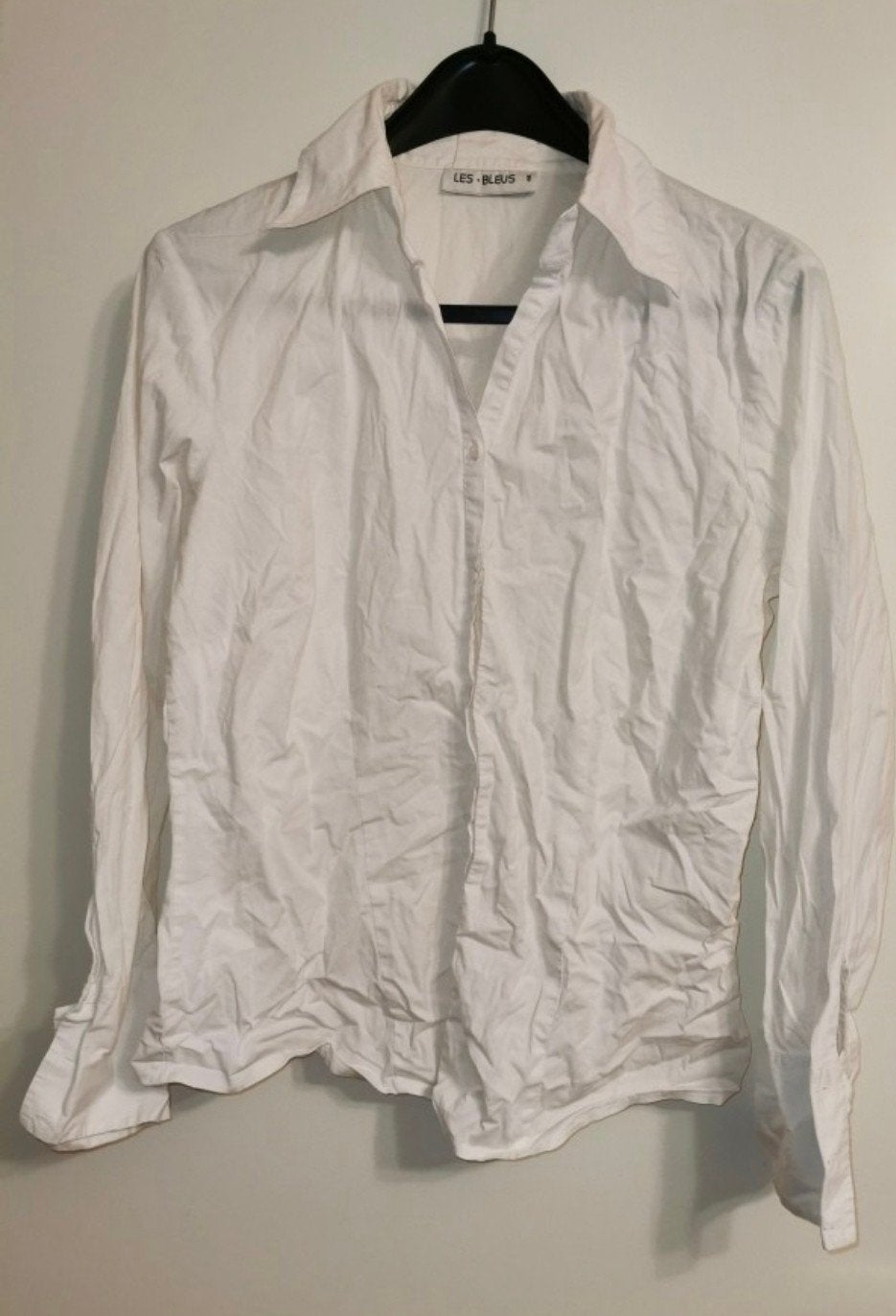 Les Bleus Witte blouse mt 46. Drie knoopjes.

In goede staat, Ophalen of Verzenden, Zo goed als nieuw, Maat 46/48 (XL) of groter