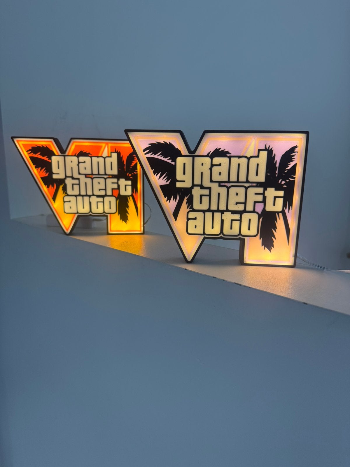 Gta 6 lichtbox, Spelcomputers en Games, Ophalen, Zo goed als nieuw
