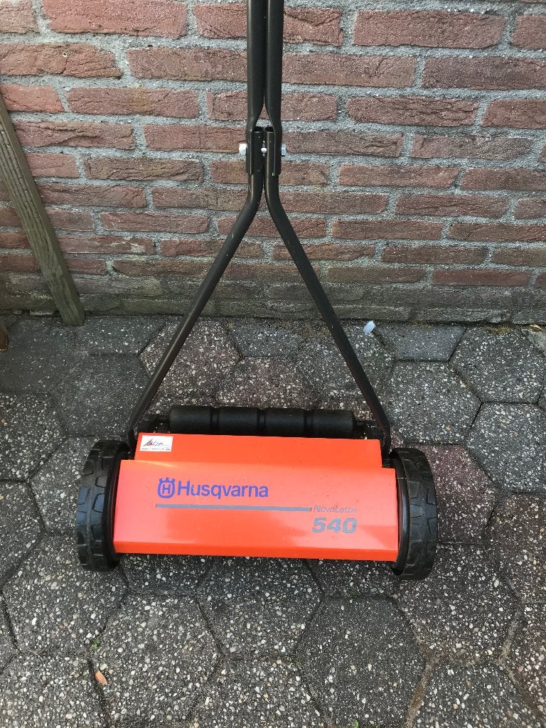 Husqvarna novolette 540 grasmaaier, Ophalen, Handgrasmaaier, Zo goed als nieuw, 40 t/m 49 cm