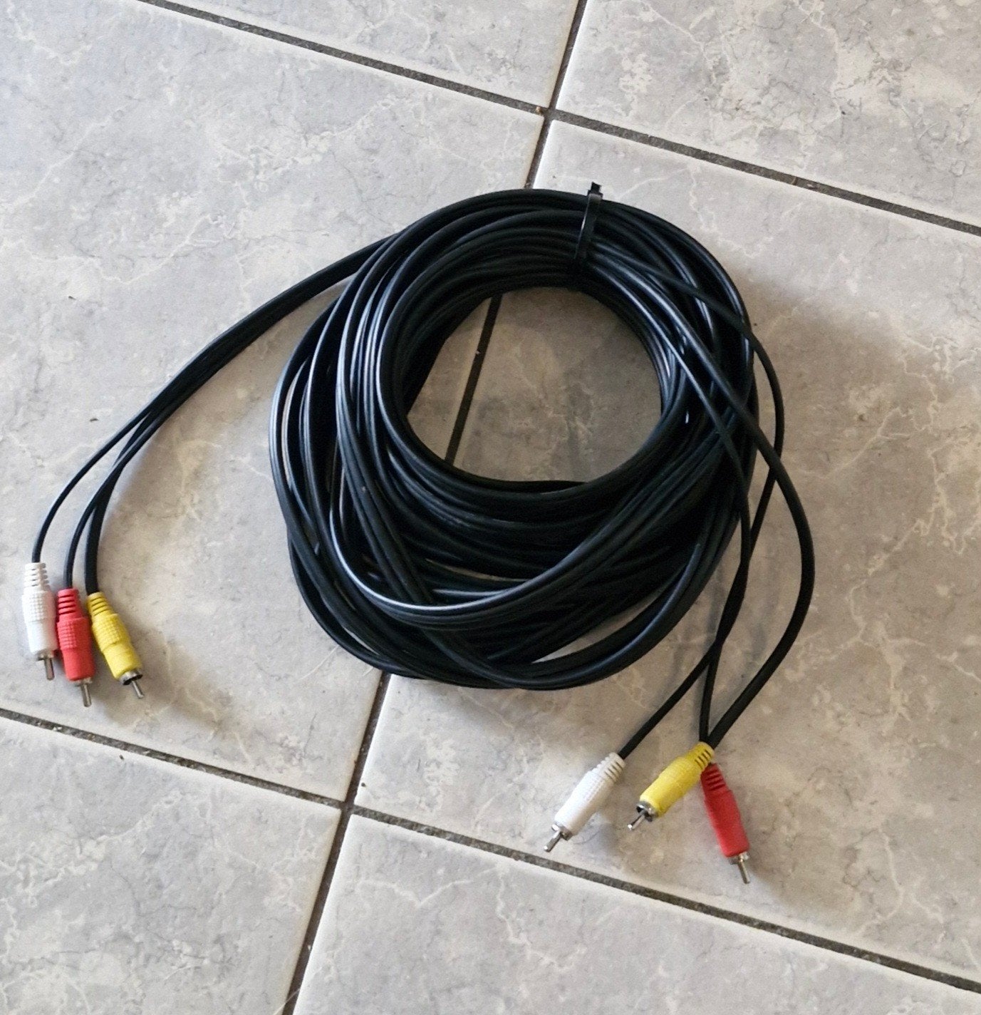 10 meter RCA Audio/Video Kabel - Composiet, Ophalen of Verzenden