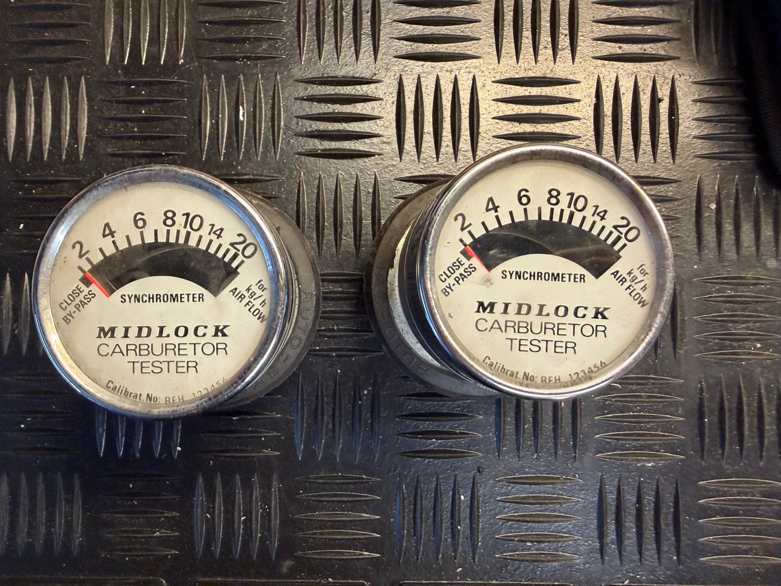 Midlock Carburateur Tester Synchrometer - Set van 2, Ophalen of Verzenden, Gebruikt