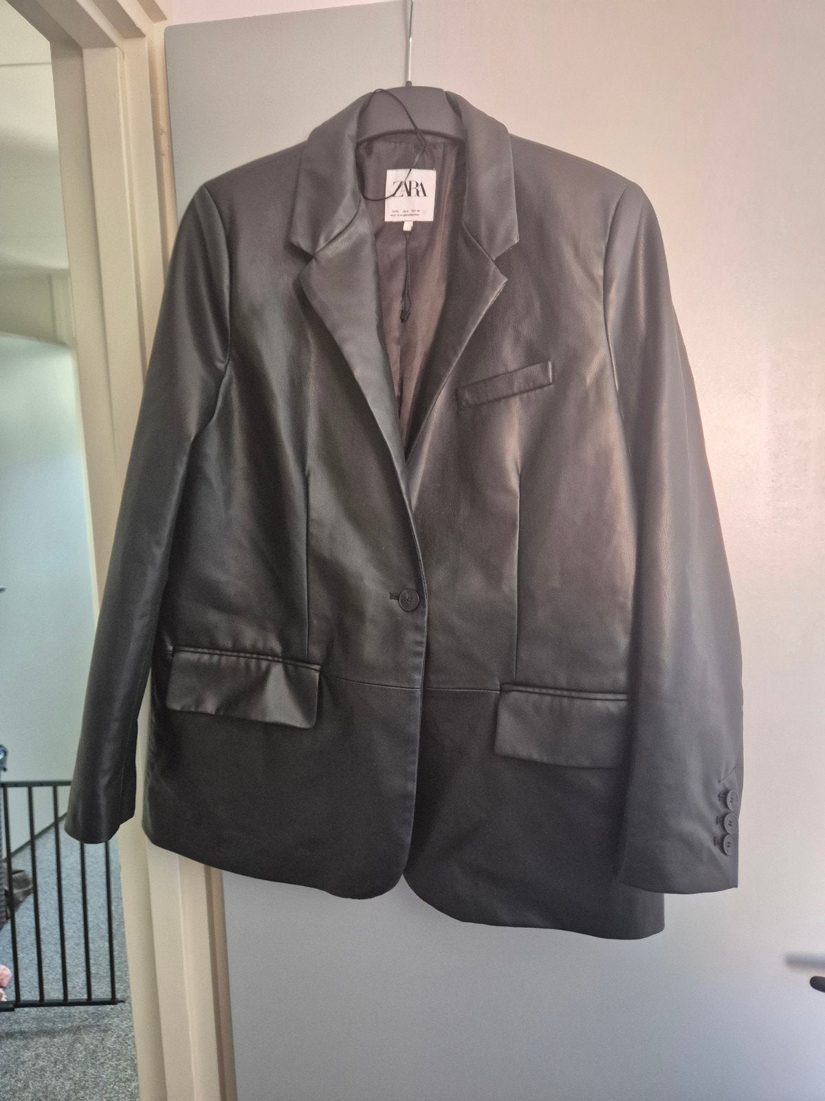 PU colbert Zara maat L, Maat 42/44 (L), Nieuw, Ophalen of Verzenden, Jasje