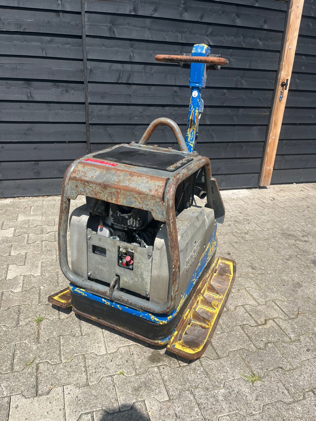 Wacker neuson trilplaat, Doe-het-zelf en Verbouw, Compressors, Zo goed als nieuw, 100 liter of meer, Ophalen