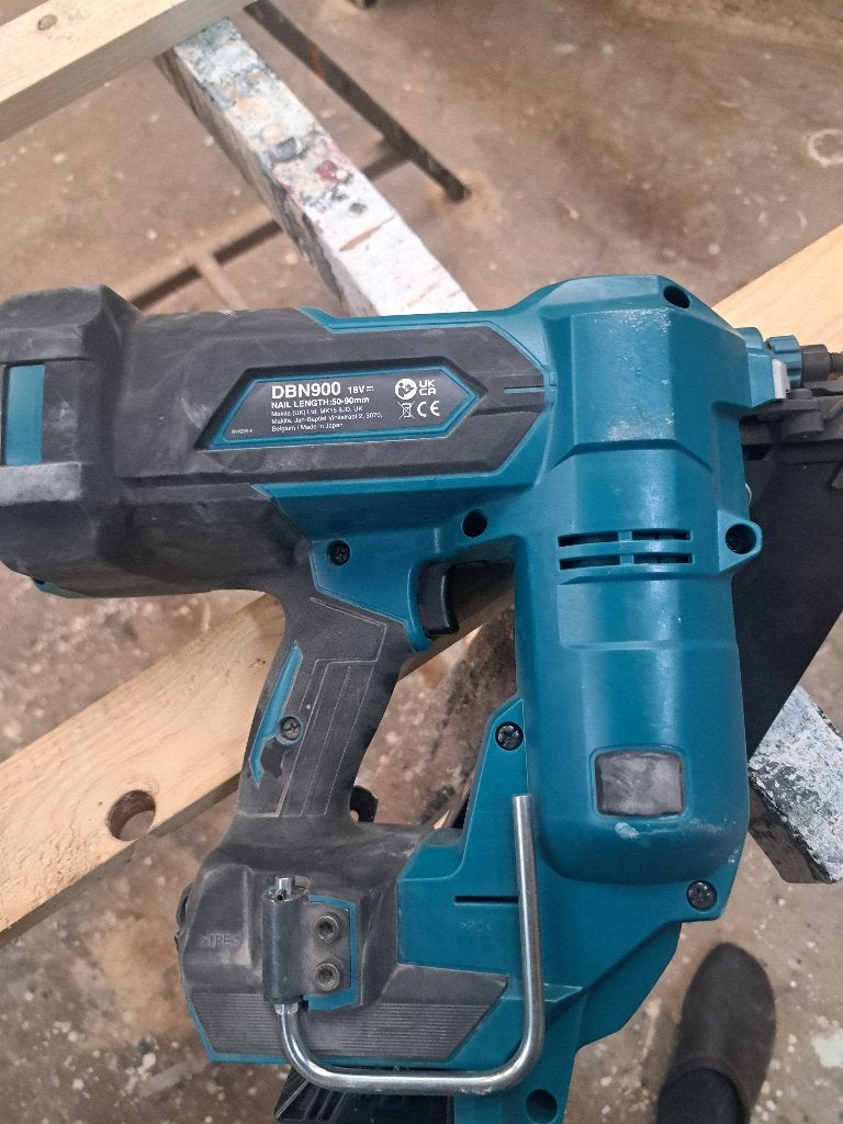 makita tacker schiethamer dbn900, Ophalen, Zo goed als nieuw
