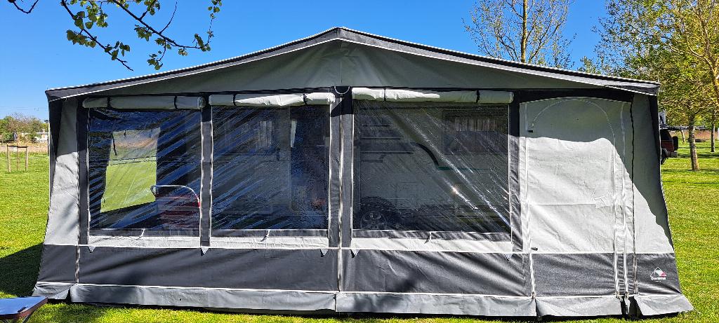 voortent Dorema ibiza 270 XL De Luxe in antraciet, Caravans en Kamperen, Ophalen, Zo goed als nieuw, Polyester, Dorema