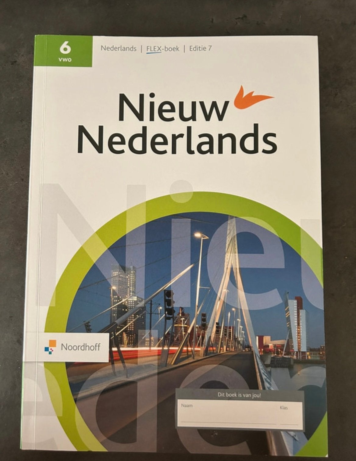 Nieuw Nederlands boek 6vwo, examen bundel, examen training, Ophalen of Verzenden, Zo goed als nieuw, HAVO, Nederlands