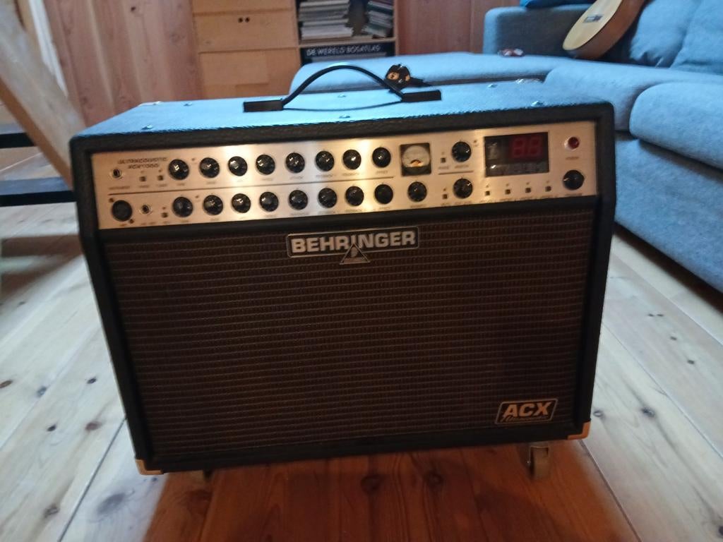 Behringer ultracoustic ACX 1000, Ophalen, Gebruikt, Gitaar, Minder dan 50 watt