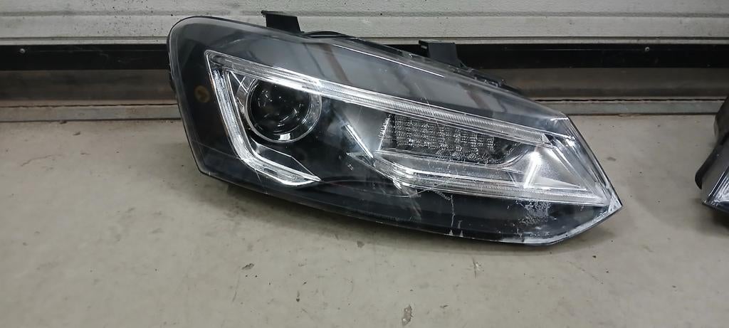 Vland Koplampen Volkswagen Polo 6R - Getest, met lijmresten, Auto-onderdelen, Verlichting, Ophalen of Verzenden, Gebruikt, Volkswagen