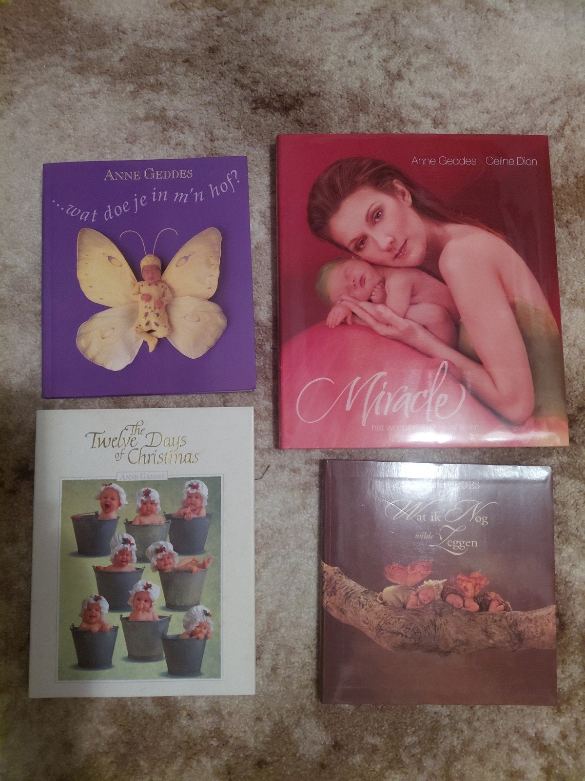 8 Anne Geddes verzamelalbums, Ophalen, Zo goed als nieuw