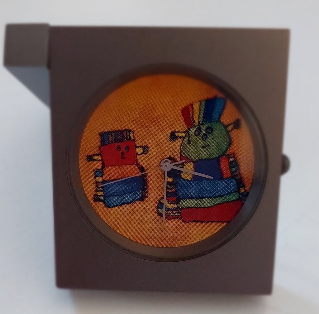 Mini klokje 4x4 cm, Ophalen of Verzenden