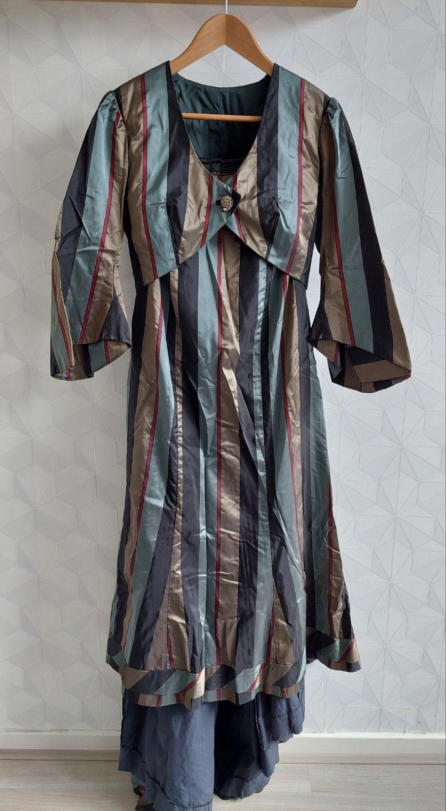 Origineel operakostuum, rok en jasje, Ophalen of Verzenden, Kleding, Maat 36 (S), Gedragen