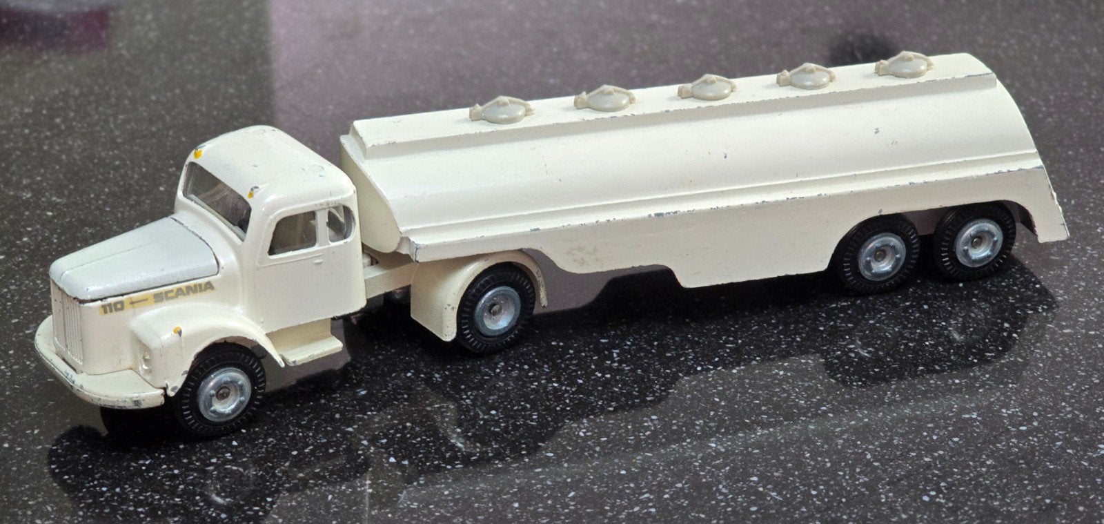 Tekno Scania Vabis 110 Tankwagen - Vintage Speelgoed, Ophalen of Verzenden