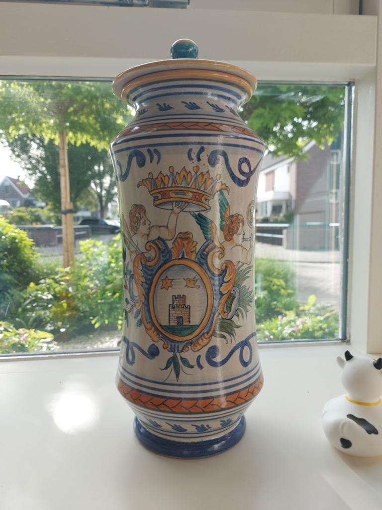 Antieke Deruta Apothekerspot met Wapen en Engelen, Ophalen of Verzenden