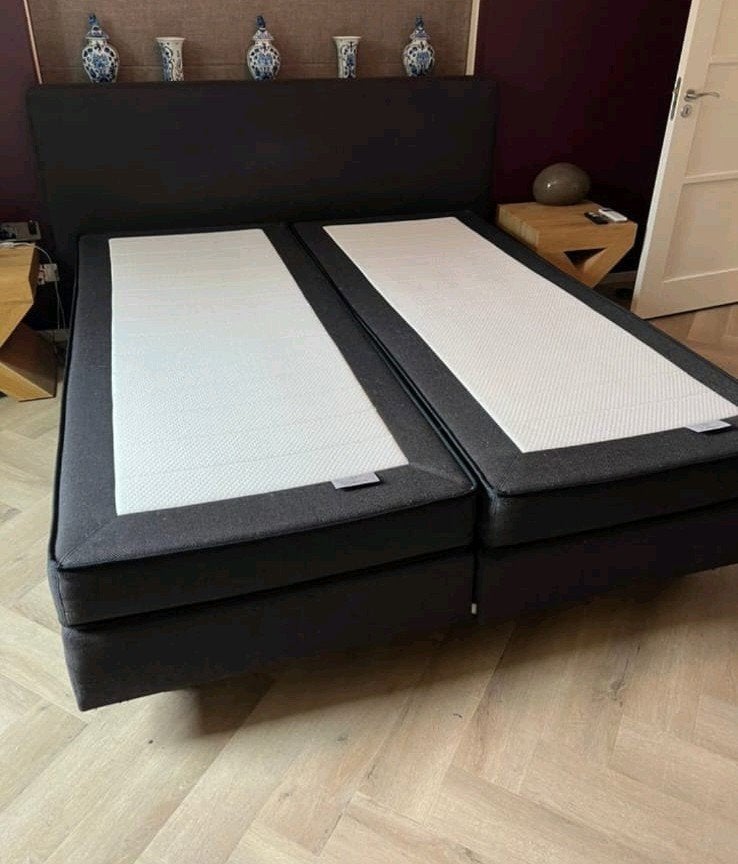 Auping boxspring elektrisch verstelbaar 210cm x 180cm, Ophalen, 210 cm, Tweepersoons, Zo goed als nieuw