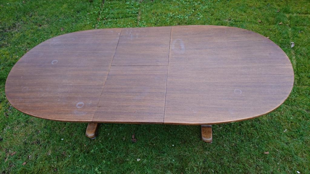 Houten eettafel van Castle Furniture., Huis en Inrichting, Tafels | Eettafels, Ophalen, Gebruikt, 100 tot 150 cm, 200 cm of meer