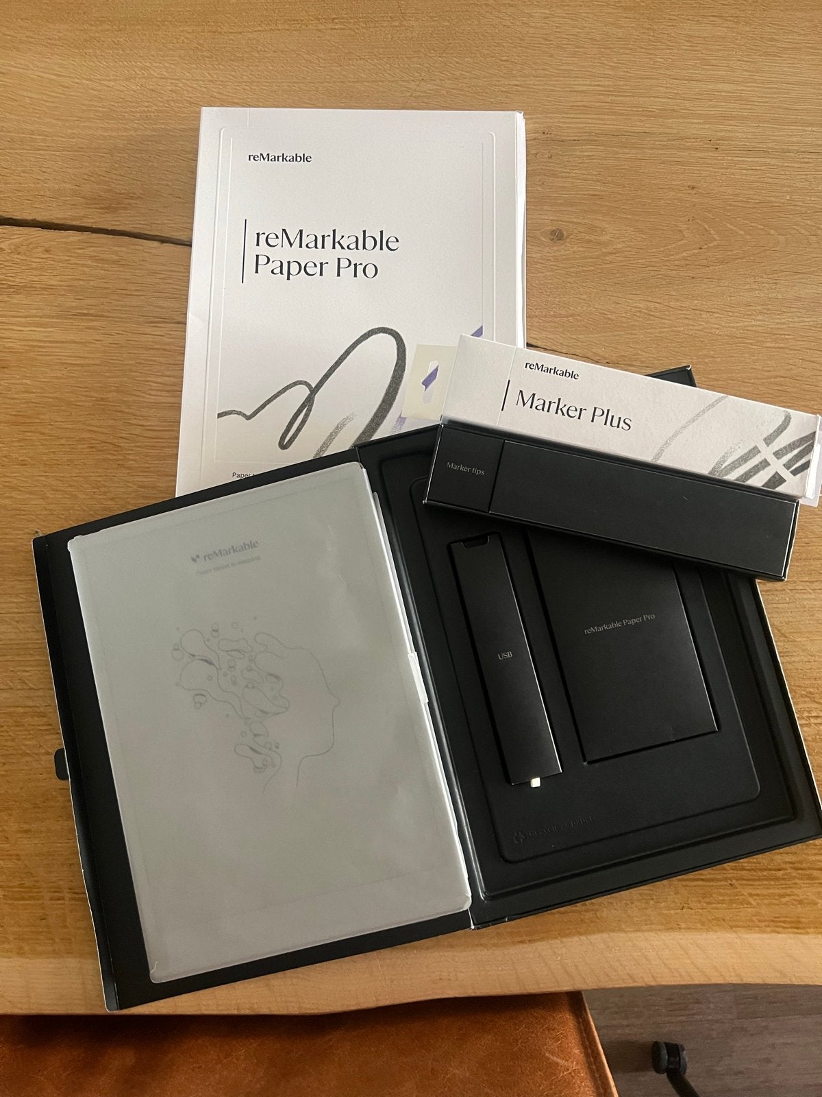 Remarkable Paper Pro - Digitale Notitieboek, Touchscreen, Ophalen of Verzenden, Zo goed als nieuw, 10 inch of meer