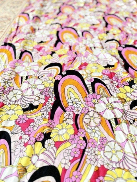 Stof roze oranje zwart retro vintage bloemen flower power, 120 cm of meer, Oranje, Ophalen of Verzenden, Katoen