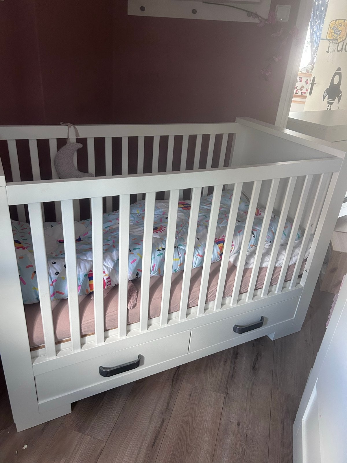 Kidsmill Meegroei Ledikant 140x70 met lades en matras, Ophalen of Verzenden, Zo goed als nieuw, Ledikant