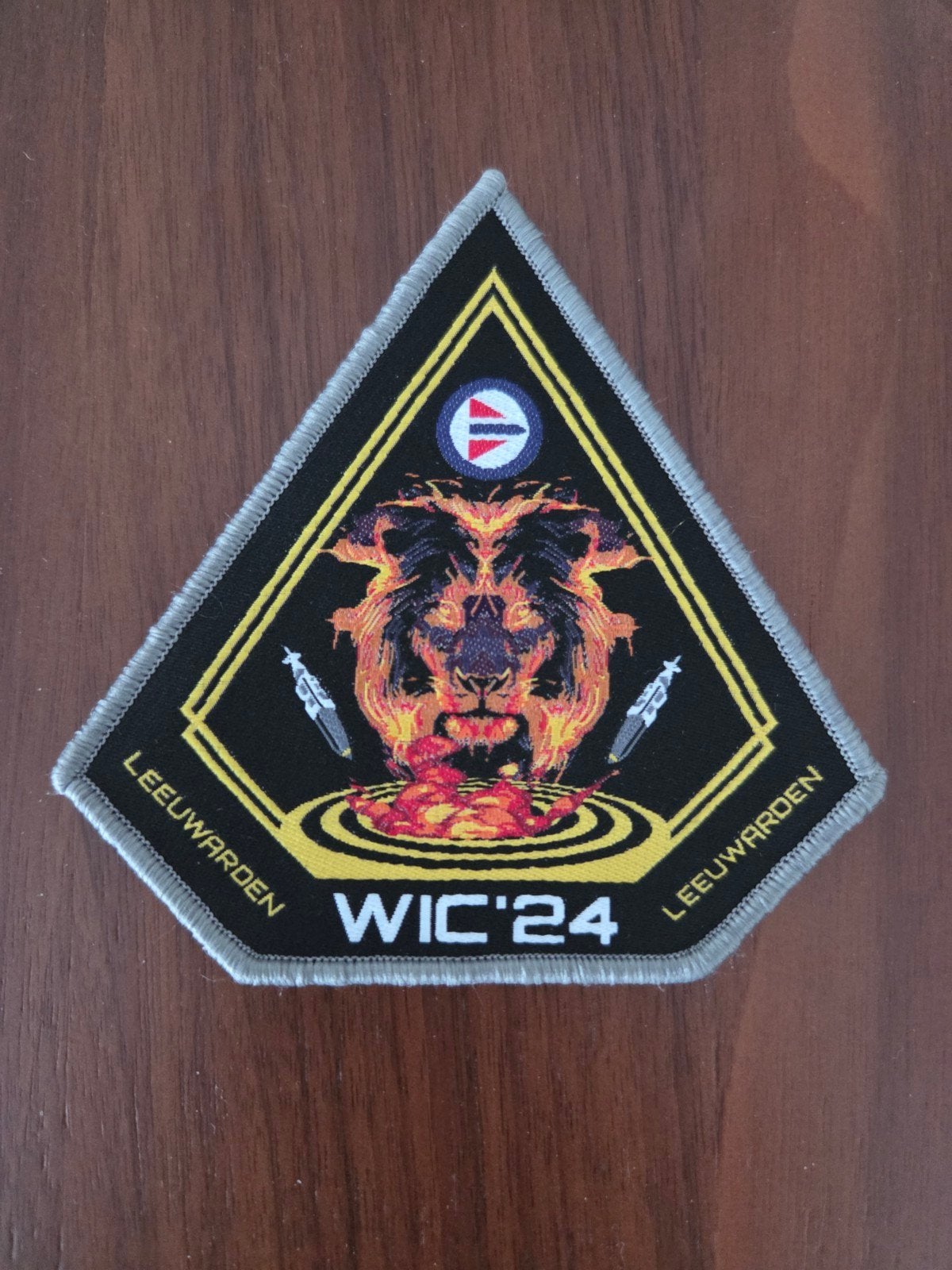 322 Squadron WIC 24 RNOAF klu rnlaf badge, Ophalen of Verzenden