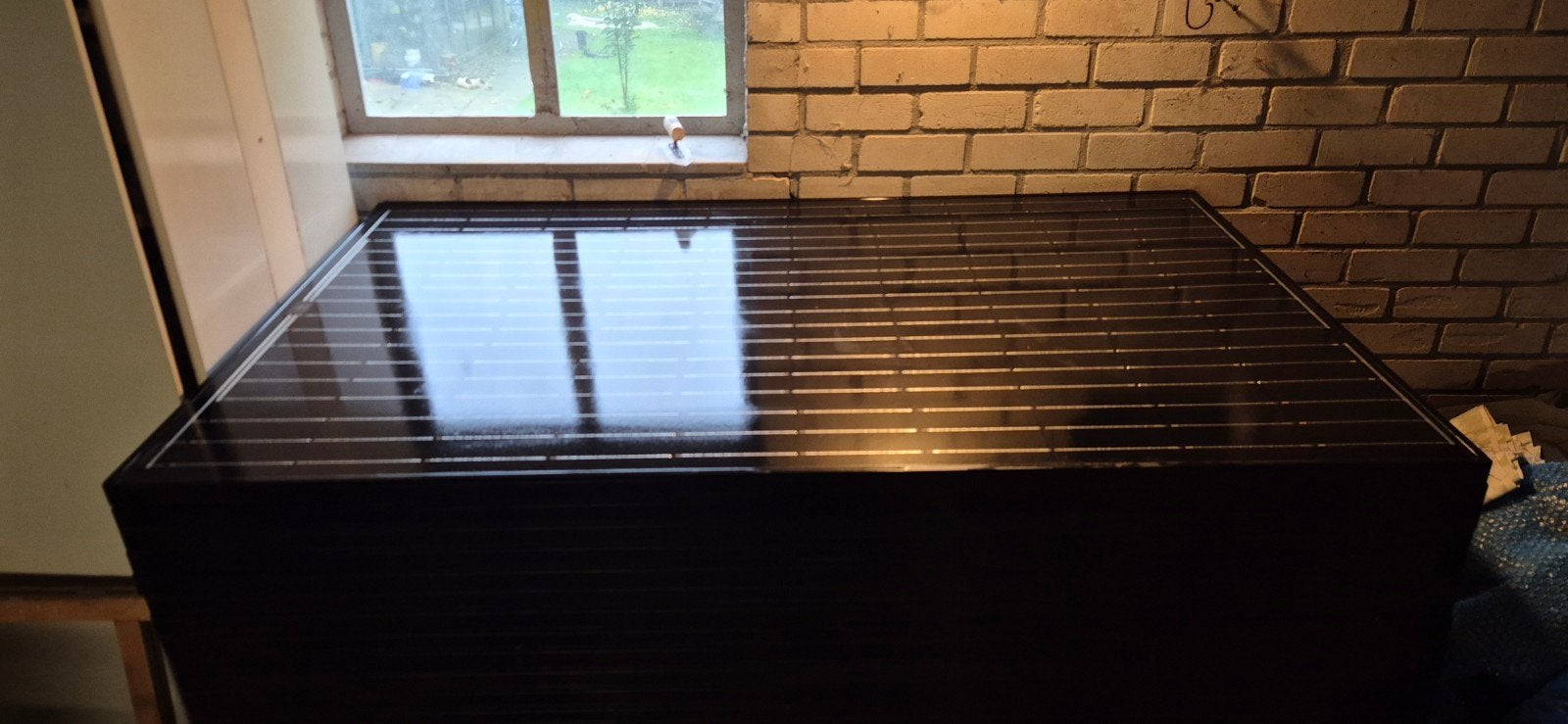 36 Solarworld  Zonnepanelen 280Wp met Omvormer + Bevestiging, Ophalen of Verzenden, Zo goed als nieuw, Compleet systeem, 200 wattpiek of meer