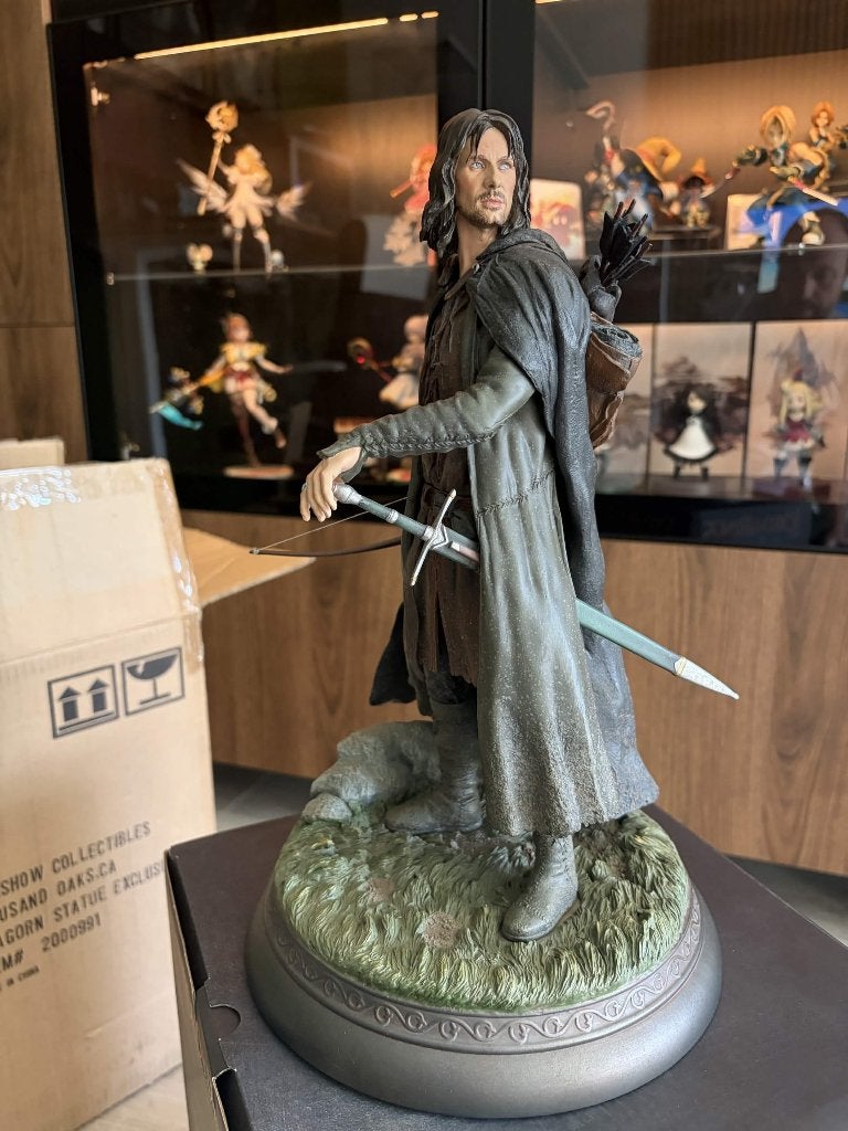 Sideshow Lord of the rings Aragorn as Strider Exclusive, Ophalen of Verzenden, Gebruikt, Beeldje of Buste