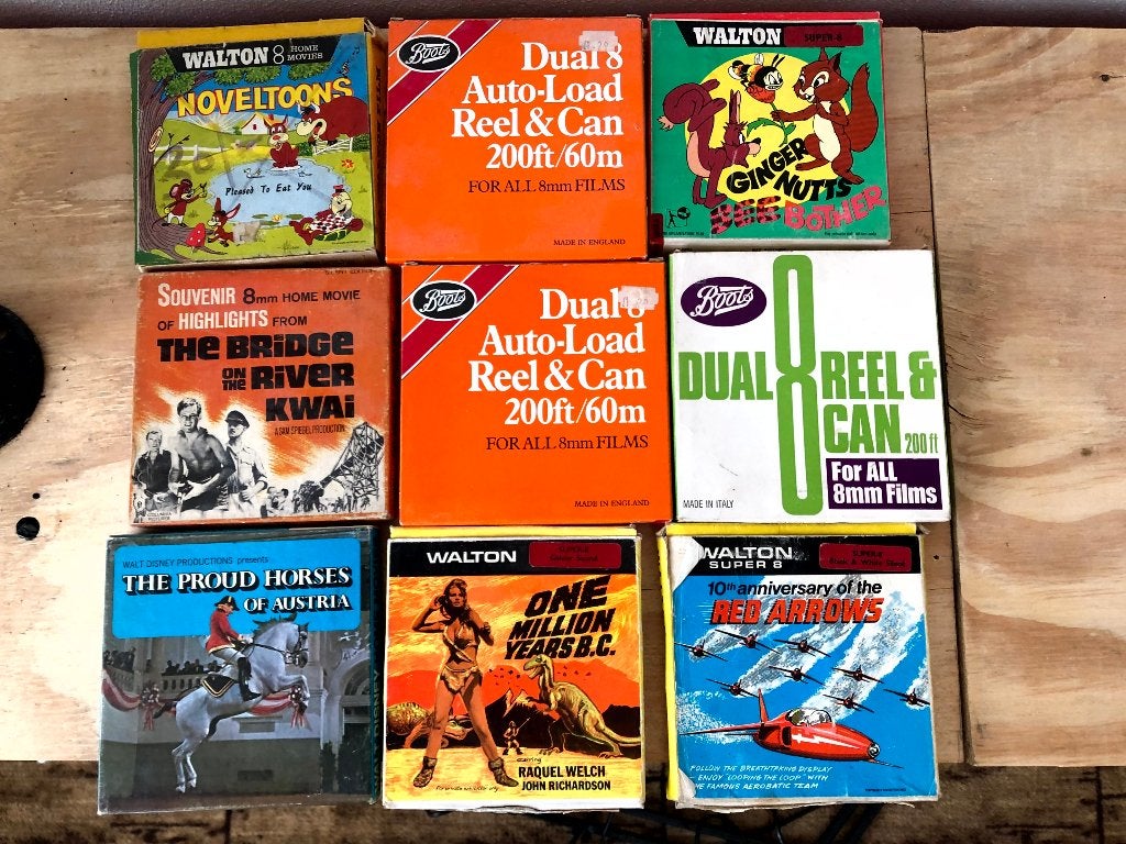 Vintage 8mm & Super 8 Films Walton & Boots Red Arrows, Ophalen of Verzenden, 8mm film